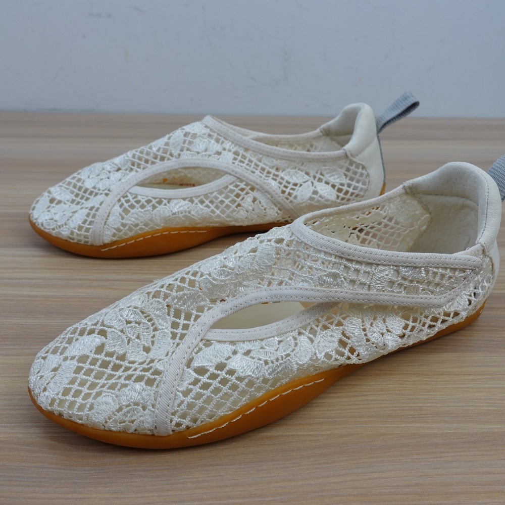 Dolce Vita Mesh Lace Floral Slip On Sneakers 6 White Lily Coquette Cottagecore
